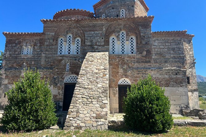 1-Day Tour in Blue Eye, Monastery, Gjirokaster and Lekursi Castle - Who should book this day out