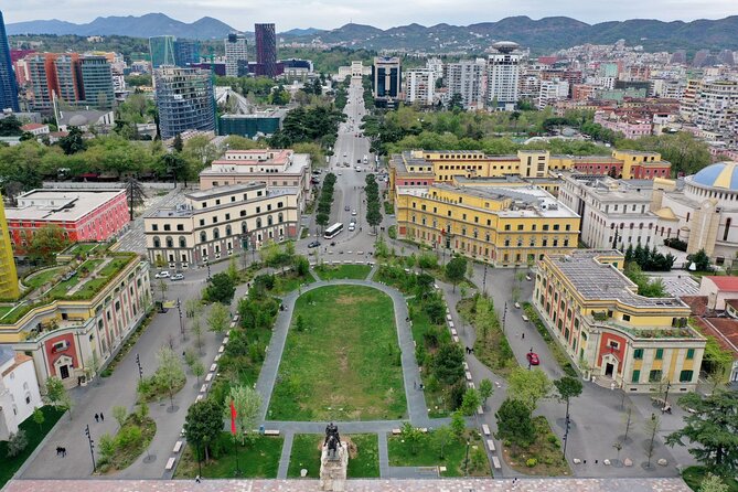 Bike Tour Tirana - 3 Times a Day - VisitAlbCom - Skanderbeg Square in 15 minutes