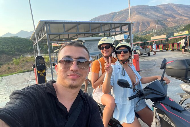 Blue Eye Motorbike Tour - A guide who adds value without taking over