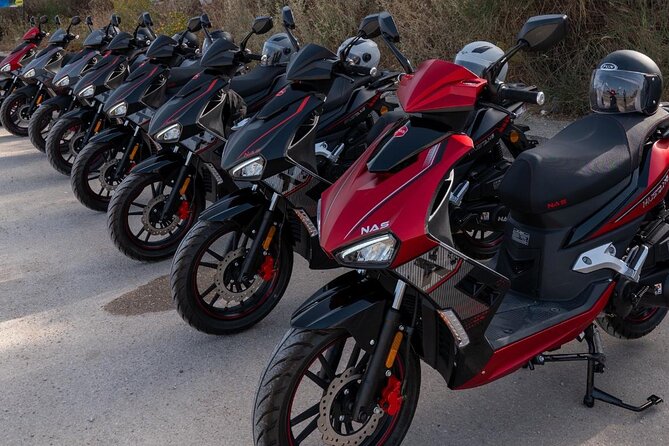 Blue Eye Motorbike Tour - Spending three hours at the Blue Eye