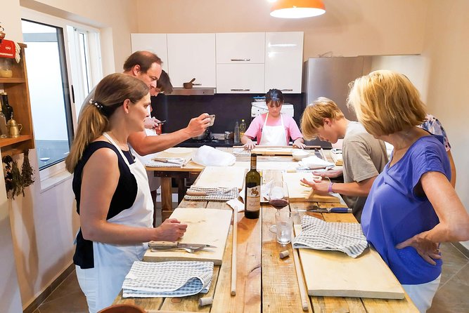 Cooking Classes and Traditional food tasting in Tirana - Sindi’s teaching style and the social side
