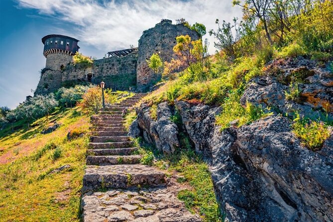 From Tirana: Hiking to Pellumbas Cave and Petrela Castle - Timing, weather, and simple planning tips