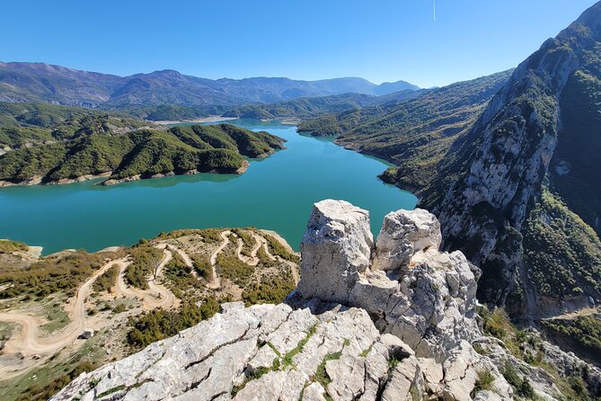 Hey Albania: Bovilla Afternoon Tour – Nature & Lake - The short climb up Gamti Mountain