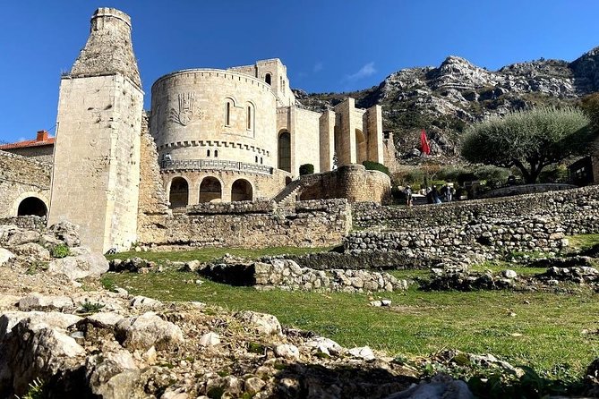Kruja castle, the old Bazaar & Sarisalltik- Departure from Tirana - Should you book the Kruja day trip?