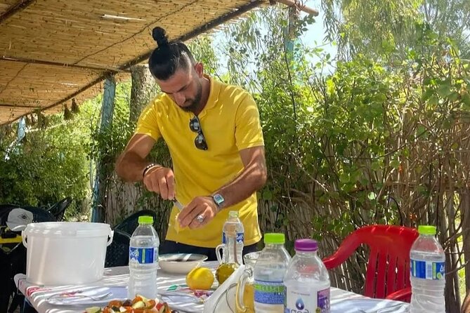 Ksamil: Mussel Sailing Tour with Food and Drink in Albania - Why this Ksamil mussel tour feels different