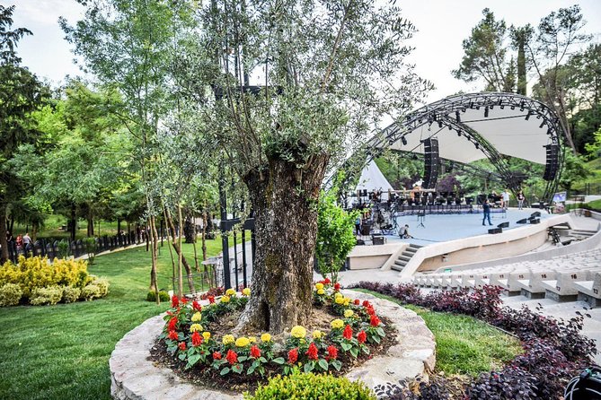 Panoramic City Tour Tirana - How the time and walking work