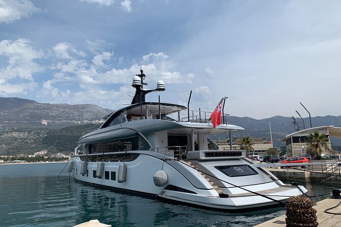 Private Day Tour of Montenegro , Budva and Kotor from Tirana - The 7:00 am start and the road north