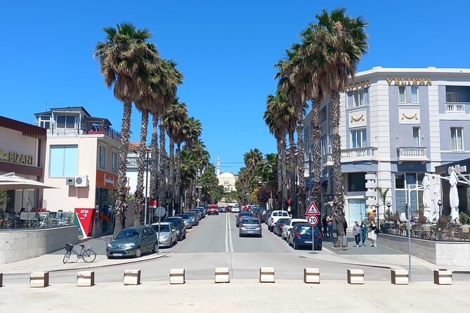 Private Walking Tour Visit to Durrës with Licensed Guide - Moisiu, Fatih Mosque, and the Roman amphitheater