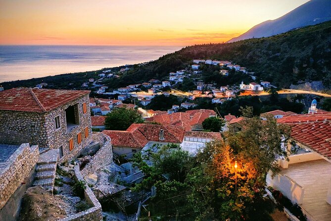 Riviera Tour Borsh-Qeparo-Himare-Porto Palermo-Vuno-Dhermi - Borsh: a broad introduction to the coast