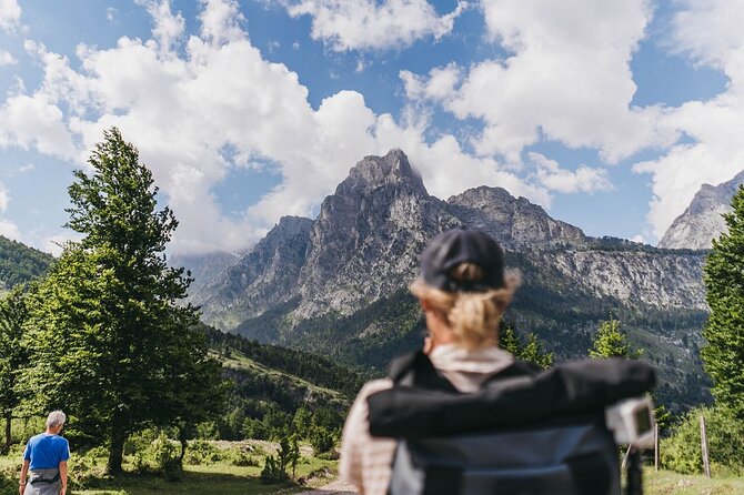 Self-Guided Hiking Tour: Theth, Valbona & Koman Lake in 5 days - Day 2: A shorter walk to Grunasi Waterfall