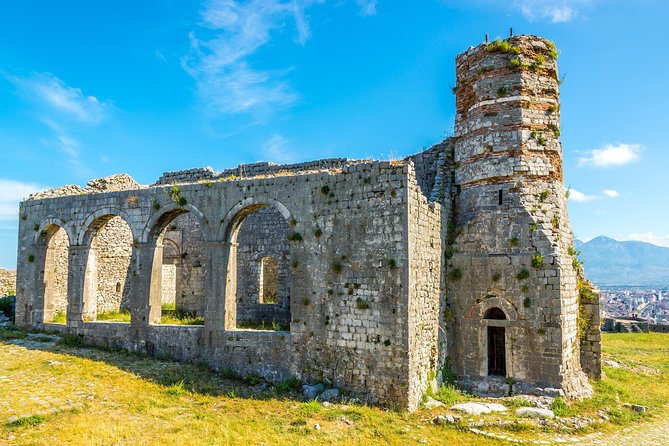 Shkodra from Tirana: Day Tour of castle, city & Skadar Lake - Shkodër city time beyond the fortress