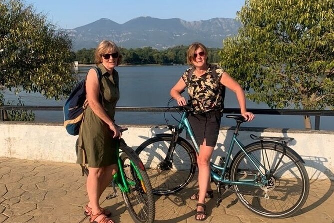 Tirana Bike Tour, History, Culture and Visit to Artificial Lake - What this bike tour helps you understand about Tirana