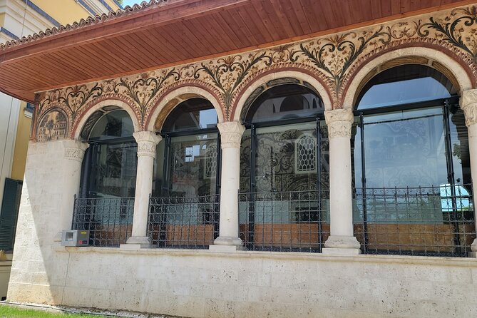 Tirana’s Communist Past: A Tasting Tour with Traditional Lunch - Postbllok and the physical marks of isolation