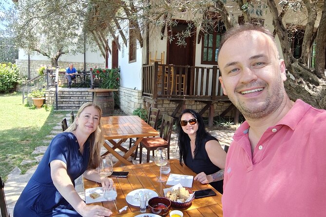 Tirana to Berat By Eden: Private day trip - Walking into Berat Castle