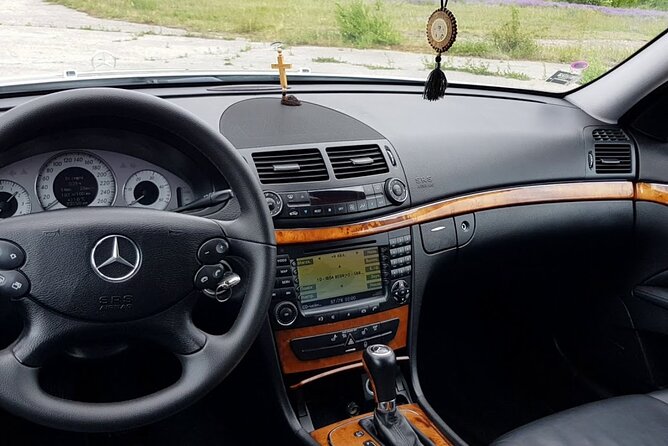 Transfers Tirana Airport - Sarande - Ksamil - Airport Tirana - Private vehicle or shared ride?