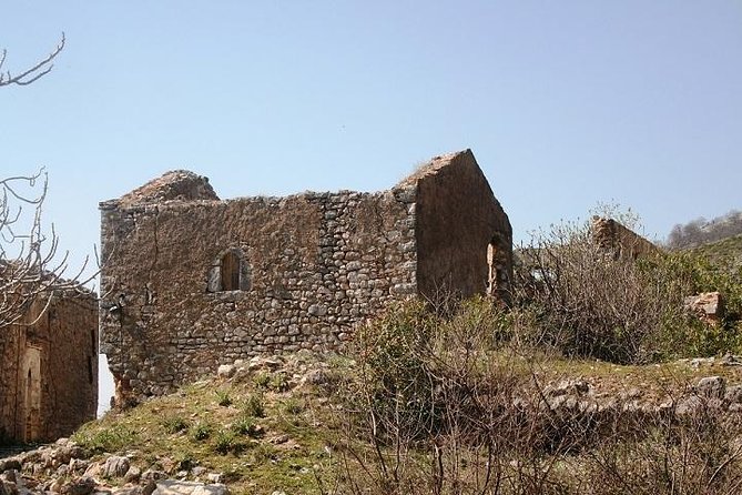 Visit Qeparo Village and The Beaches of Himara - From Saranda to the old lanes of Qeparo
