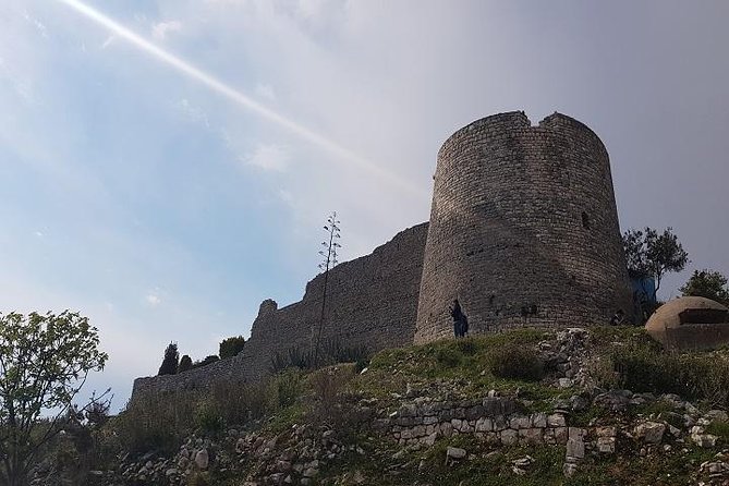 Visit The National Park of Blue Eye and The Fortress of Lekuresi - Lekuresi Castle and the view over Saranda
