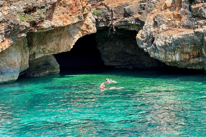 Vlore: Dafina Bay and Haxhi Ali Cave Private Speedboat Tour - What the Guides Add