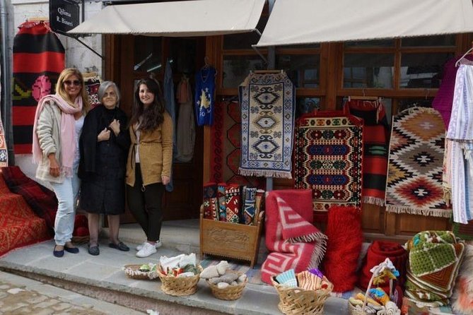 Walking Tour Baazar – The Argjiro Castle – Zekate house - Who should book this Gjirokaster walk?